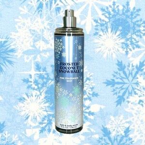 NEW-Bath and body Works Frosted Coconut Snowball